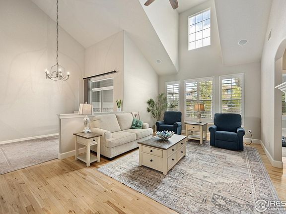 4th image of 1820 E Seadrift Dr #7A