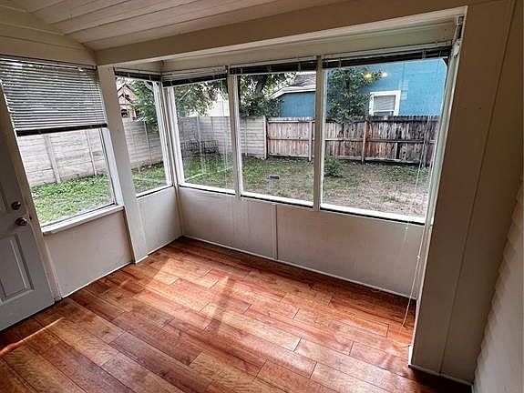 3rd image of 1709 W Colorado Ave