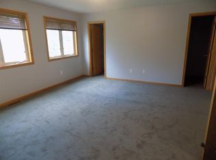 10921 Yukon St NW, Coon Rapids, MN 55433