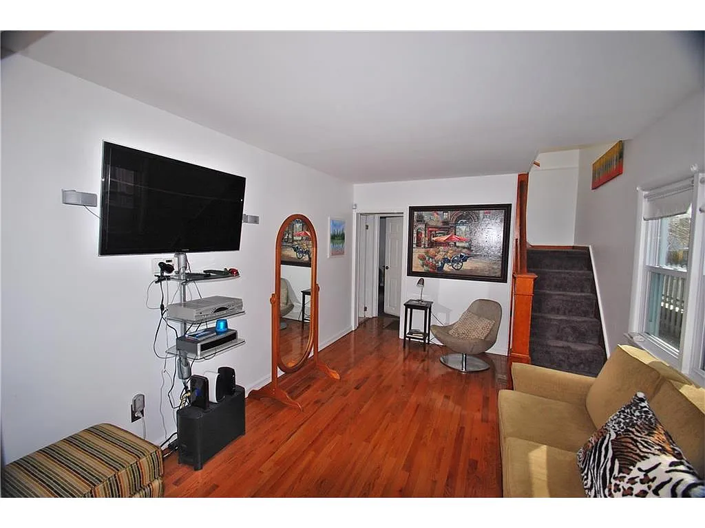 15 Ocean Blvd photo 1