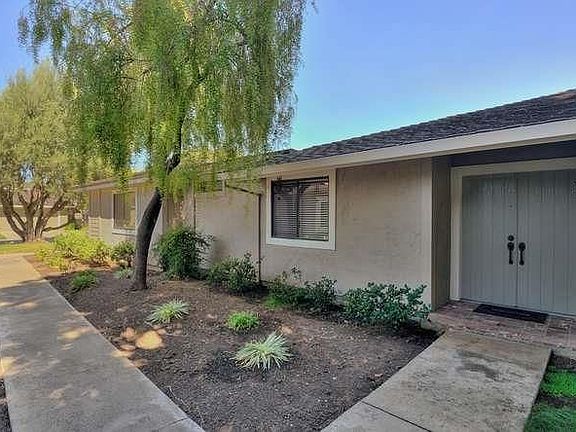 3rd image of 1110 Holly Oak Cir