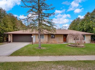 335 S Waupaca St, Wautoma, WI 54982