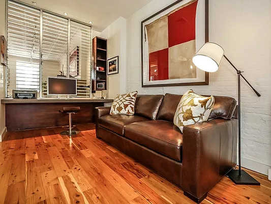 Sold by Sotheby's International Realty | media 22