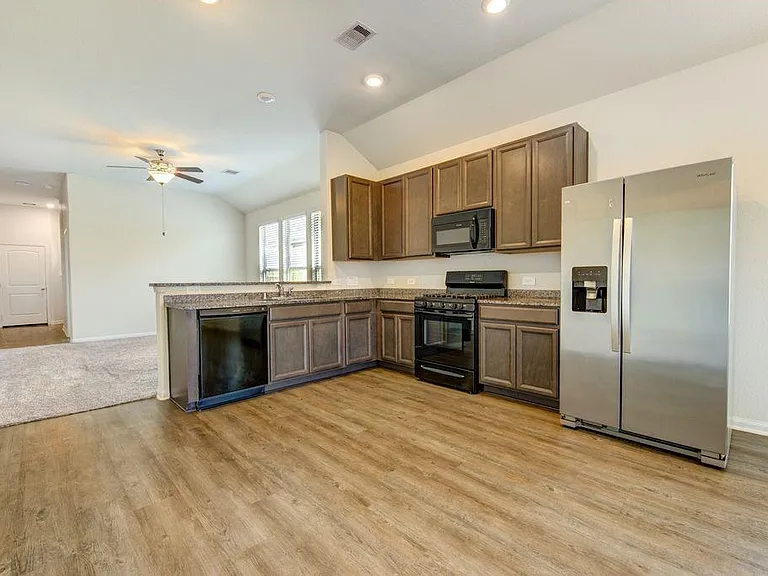 14469 Sugar Pines Dr — Photo 10