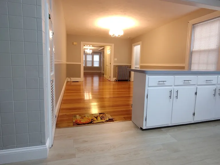 60 Washington St #1 — Photo 8