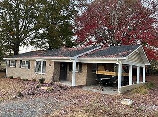 2517 Wilkerson Rd, Ringgold, VA 24586