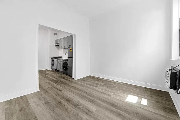 Rented by REAL New York | media 13