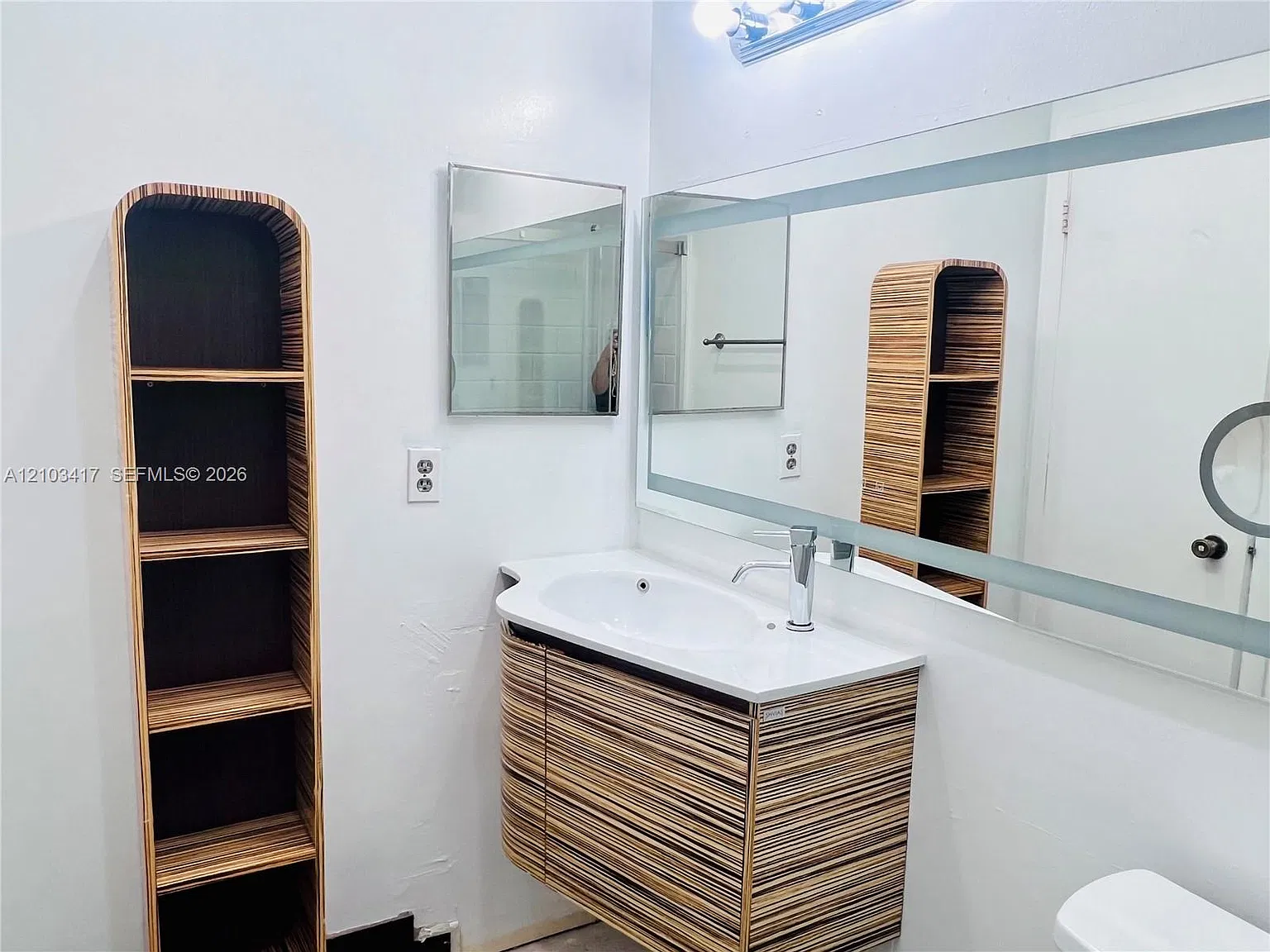 Paseos Castellanos Condo — Photo 4