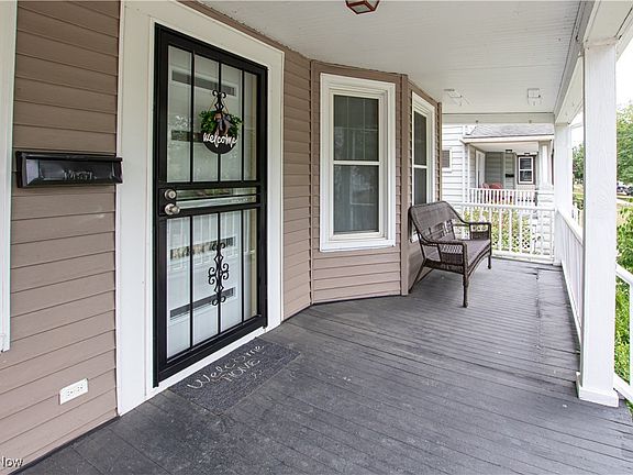 2nd image of 1259 Cook Ave