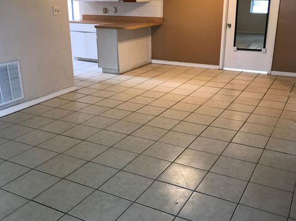 3545 Holiday Lake Dr