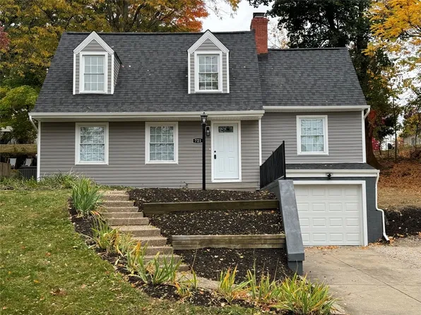 721 W Arlington Rd, Erie, PA 16509