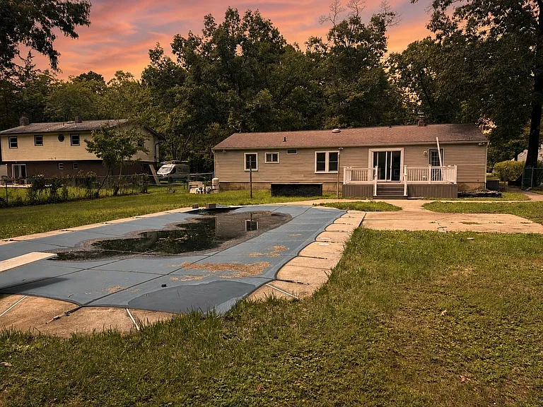 875 Bowman Rd — Photo 8