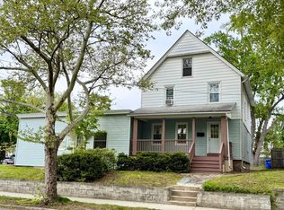 827-831 Armory St, Springfield, MA 01107