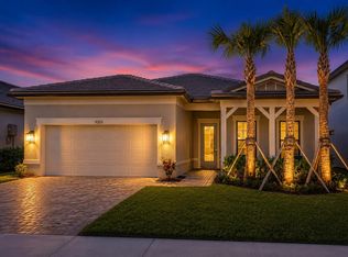 9303 Cape Honey Bee Ln, Lake Worth, FL 33467