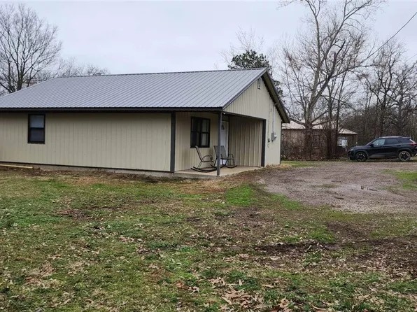 294 E 7th St, Waldron, AR 72958