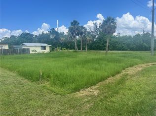 2601 Lee St, Punta Gorda, FL 33950