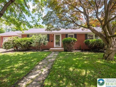 147 Roseto Ave, Roseto, PA, 18013