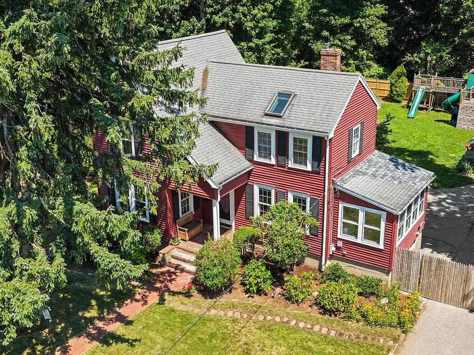 1st image of 288 Union St