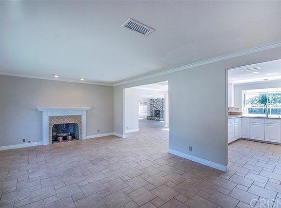 3rd image of 793 Calle Catalpa
