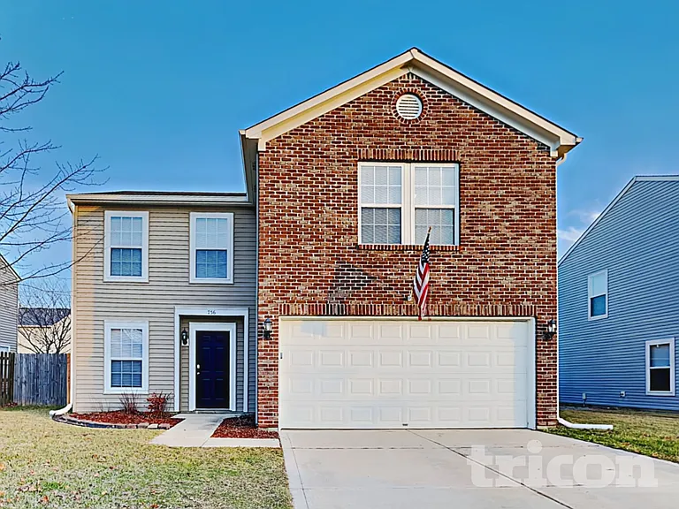 756 Hickory Pine Dr — Photo 1