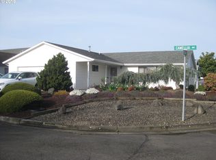 2197 Camellia Way, Woodburn, OR 97071