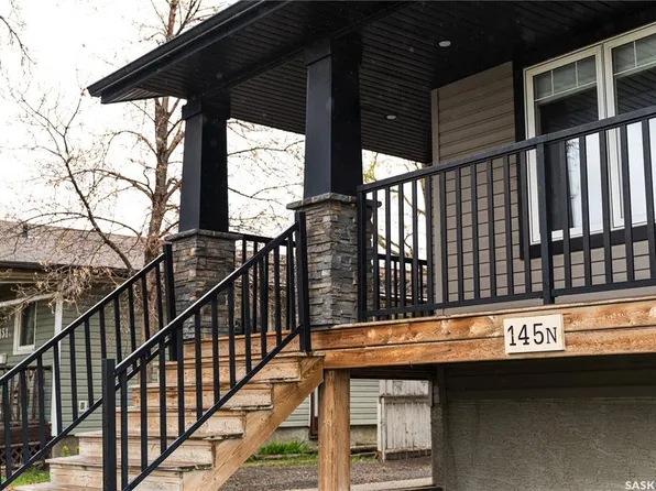 145 McIntyre STREET N, Regina, SK S4R 3B6