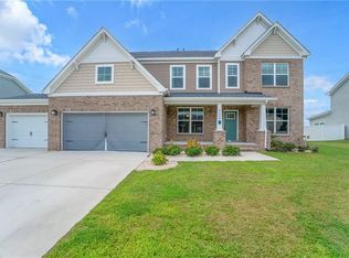 3208 Hector Ln, Chesapeake, VA 23323