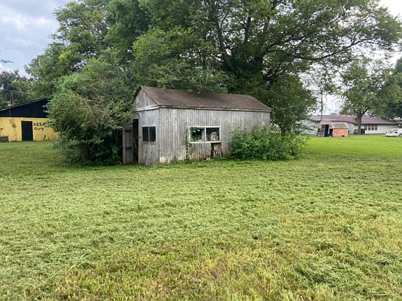 301 N Lunbeck Ave, Gideon, MO 63848 | Zillow