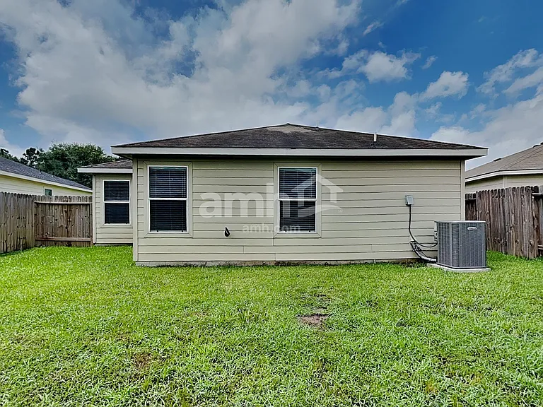 4530 Nueces River Loop — Photo 21