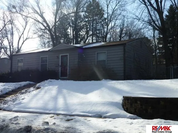 1028 N 77th Ave, Omaha, NE 68114