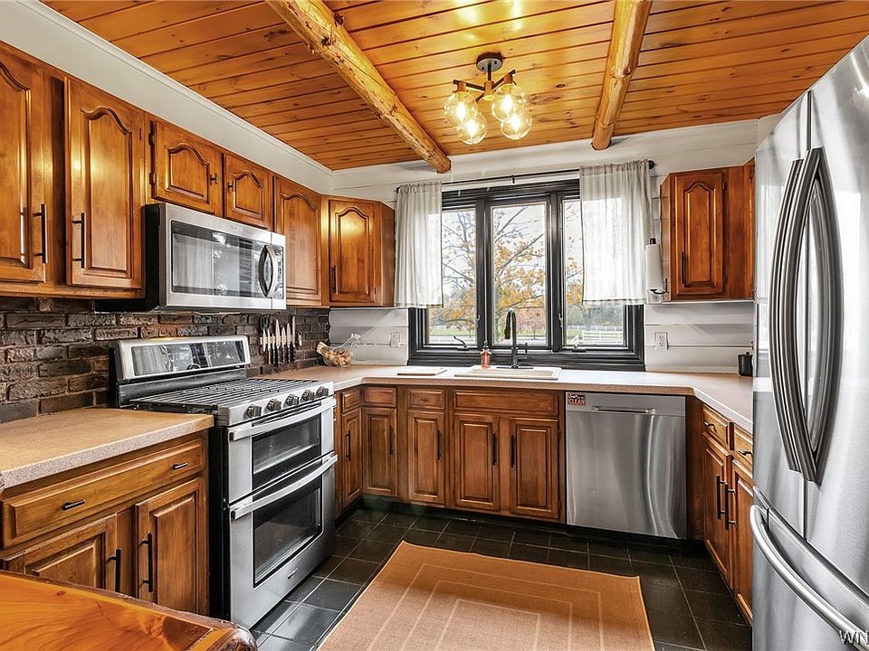 427 Schwartz Rd, Lancaster, NY 14086 Zillow