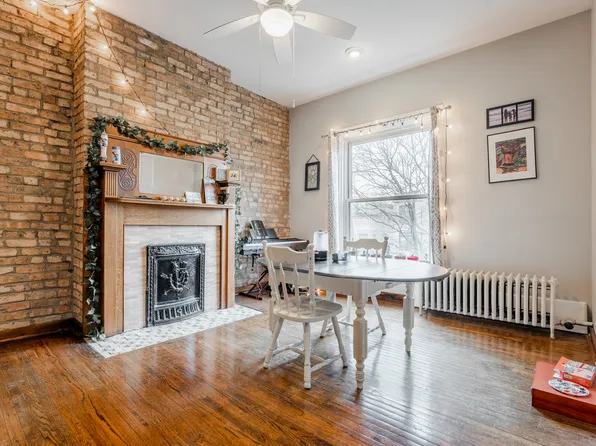 Burling St 2531-33 N