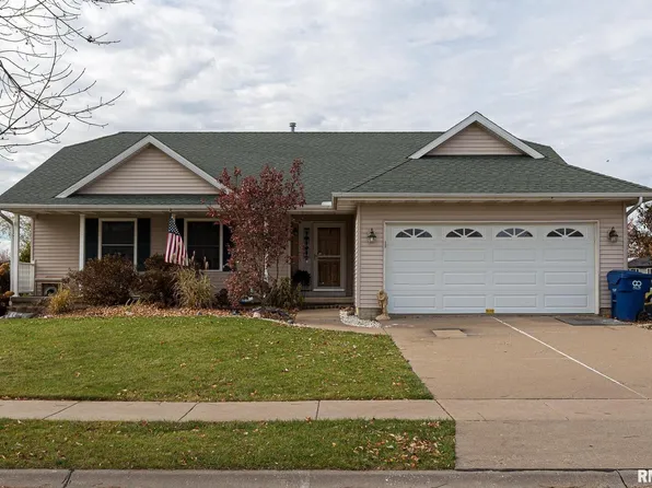 5820 Belle Ave, Davenport, IA 52807