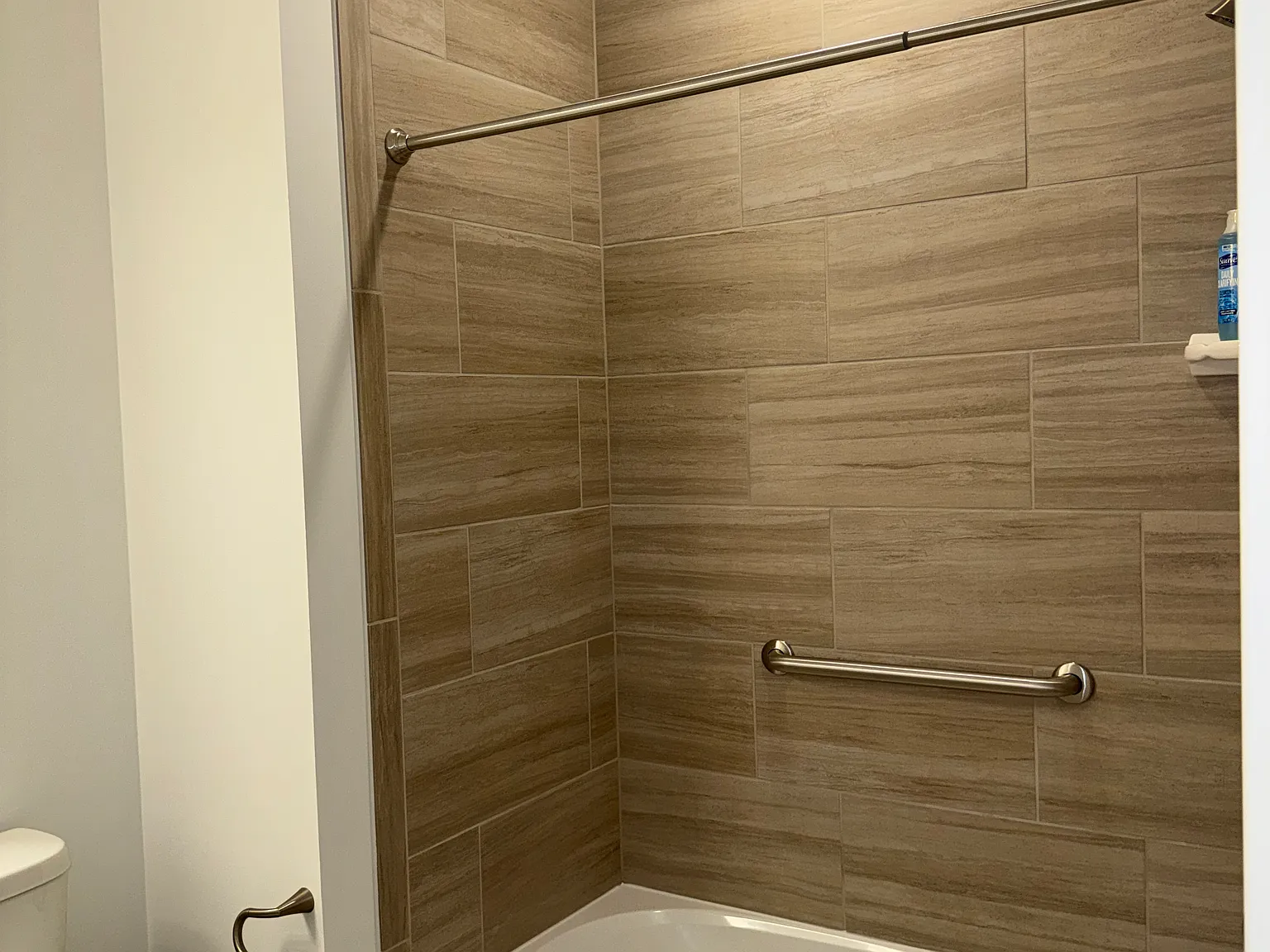 1 bed, $2,750 — Photo 3