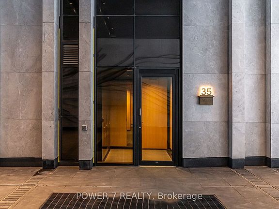 2nd image of 35 Mercer St #1711
