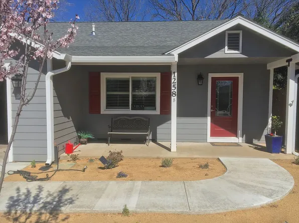 1258 Filbert Ave APT B, Chico, CA 95926