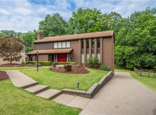 1652 Little Meadow Rd, Pittsburgh, PA 15241