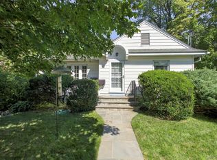 1 Brookfield Place, Pleasantville, NY 10570