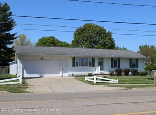 804 W Shepherd St, Charlotte, MI 48813