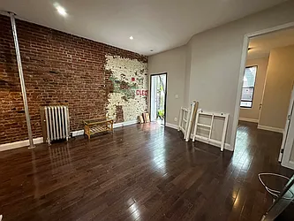 Rented by Lang Realty LLC