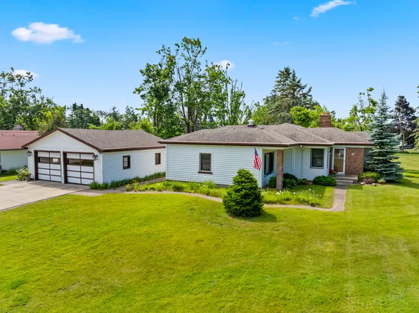 206 Hayes Rd, Gaylord, MI 49735