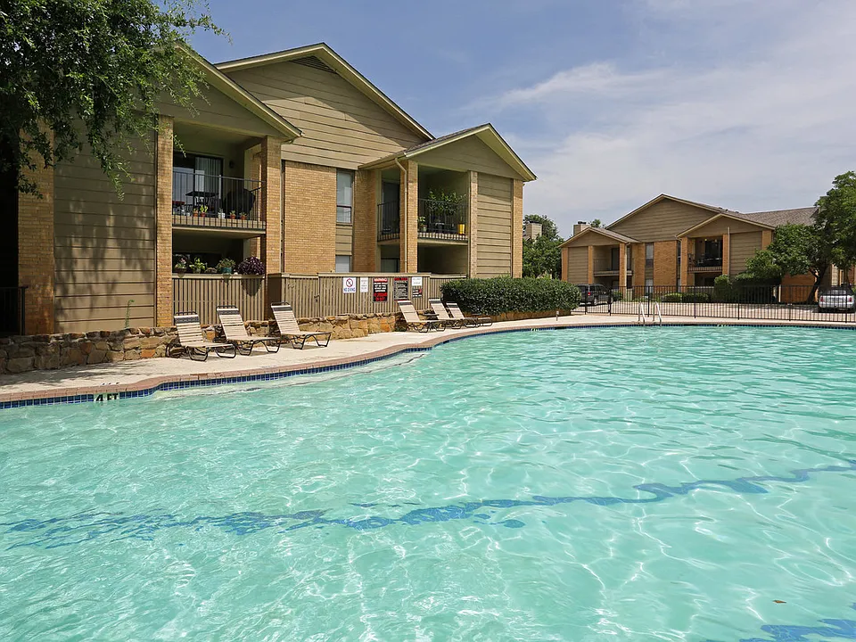 Dove Creek Villas