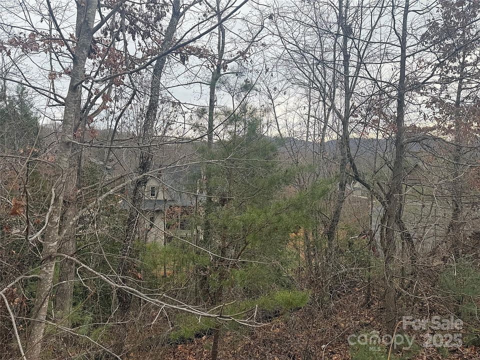 1st image of 51 Versailles Ln
