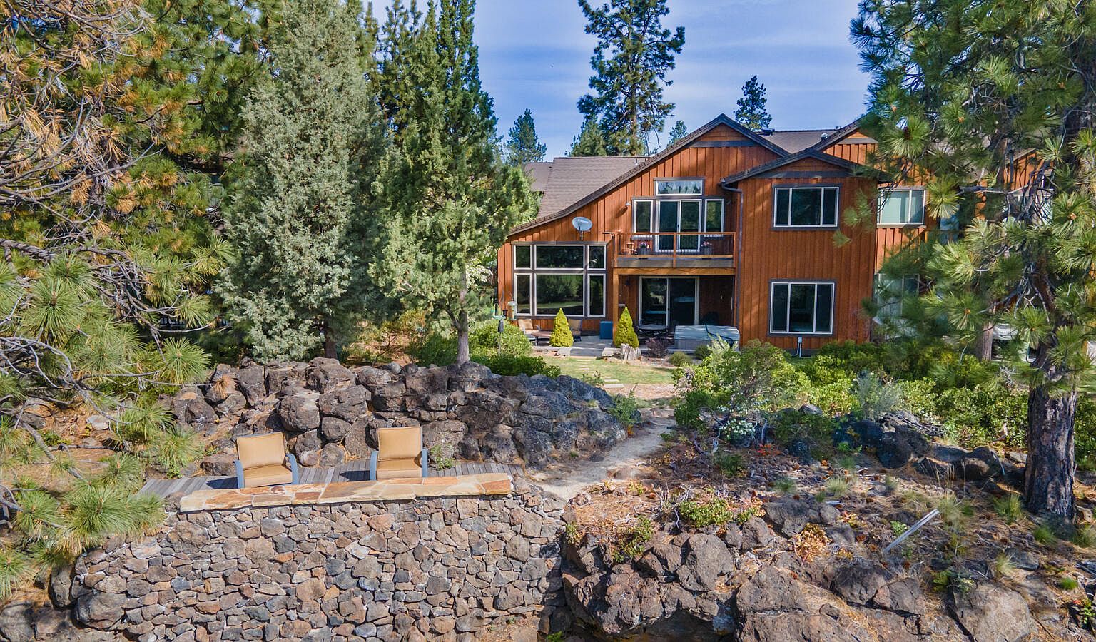 Saruwa2♡ Unstoppable Love Swiss Blue Topaz & White Lab-Created