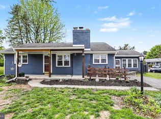 212 Barcroft Rd, York, PA 17406