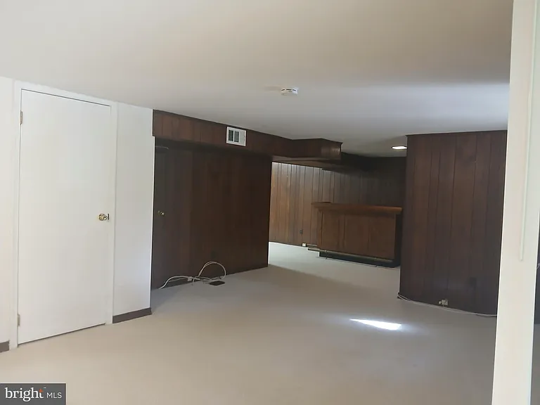 5414 Southport Ln — Photo 44
