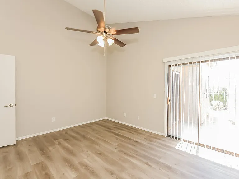 4681 W Harrison St — Photo 10