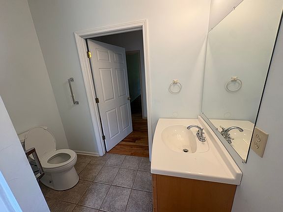 5th image of 5786 Kanaday Rd