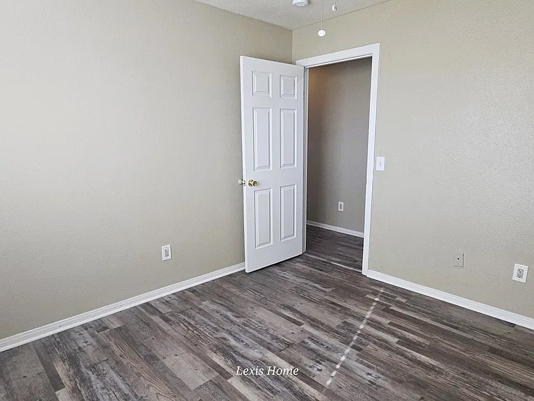 16583 Willow St #B — Photo 14