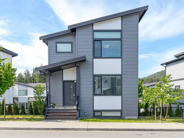 2716 Celestial Ct, Langford, BC V9B 3R6